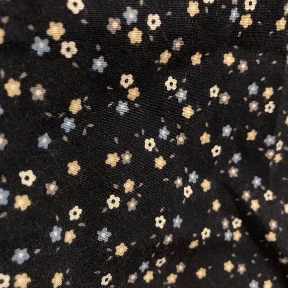 SOLD High Sierra Floral Size Small 1/2 Sleeve Button Up - Picture 4 of 7